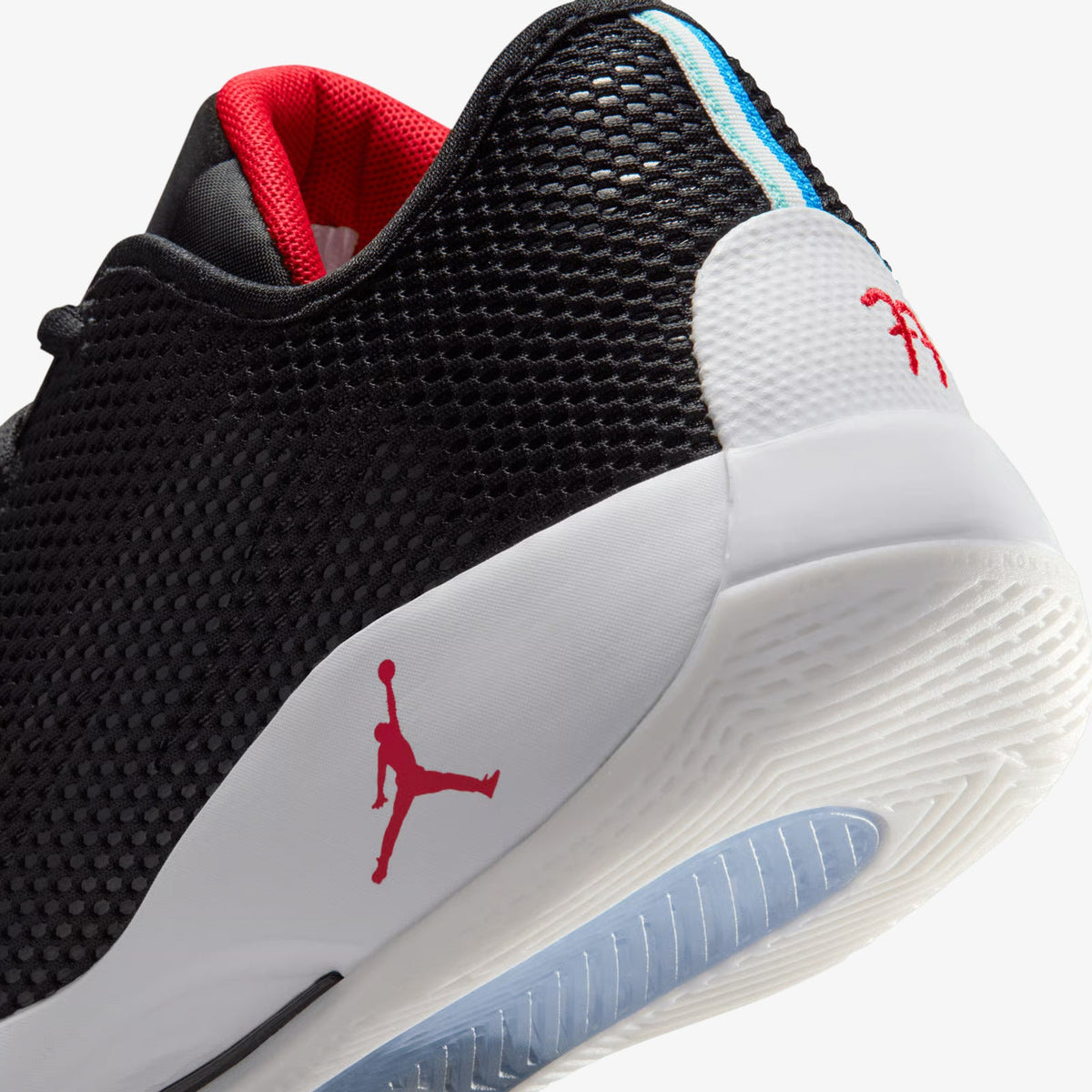 Luka 77 "Bred"