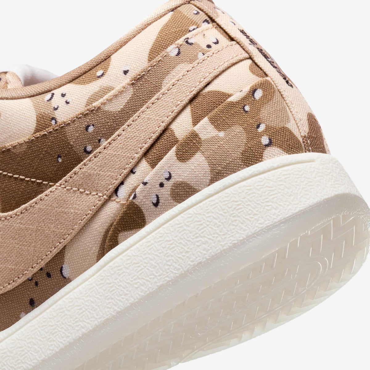 Book 1 "Desert Camo"