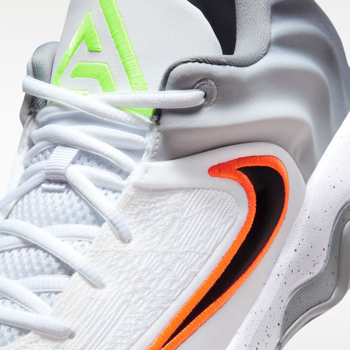 Giannis Immortality 4 "White Volt"