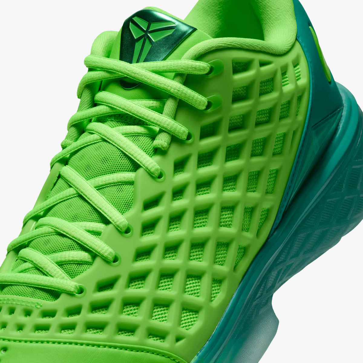 Kobe 3 Low Protro "Grinch"