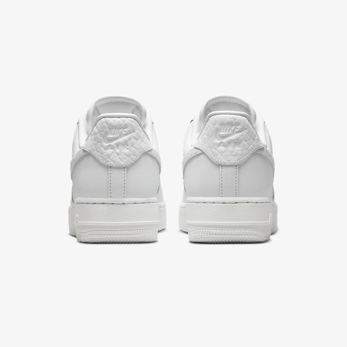 Air Force 07 LV8 "White Silver"