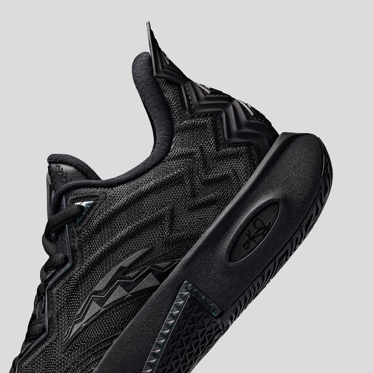 KAI 2 "Triple Black"