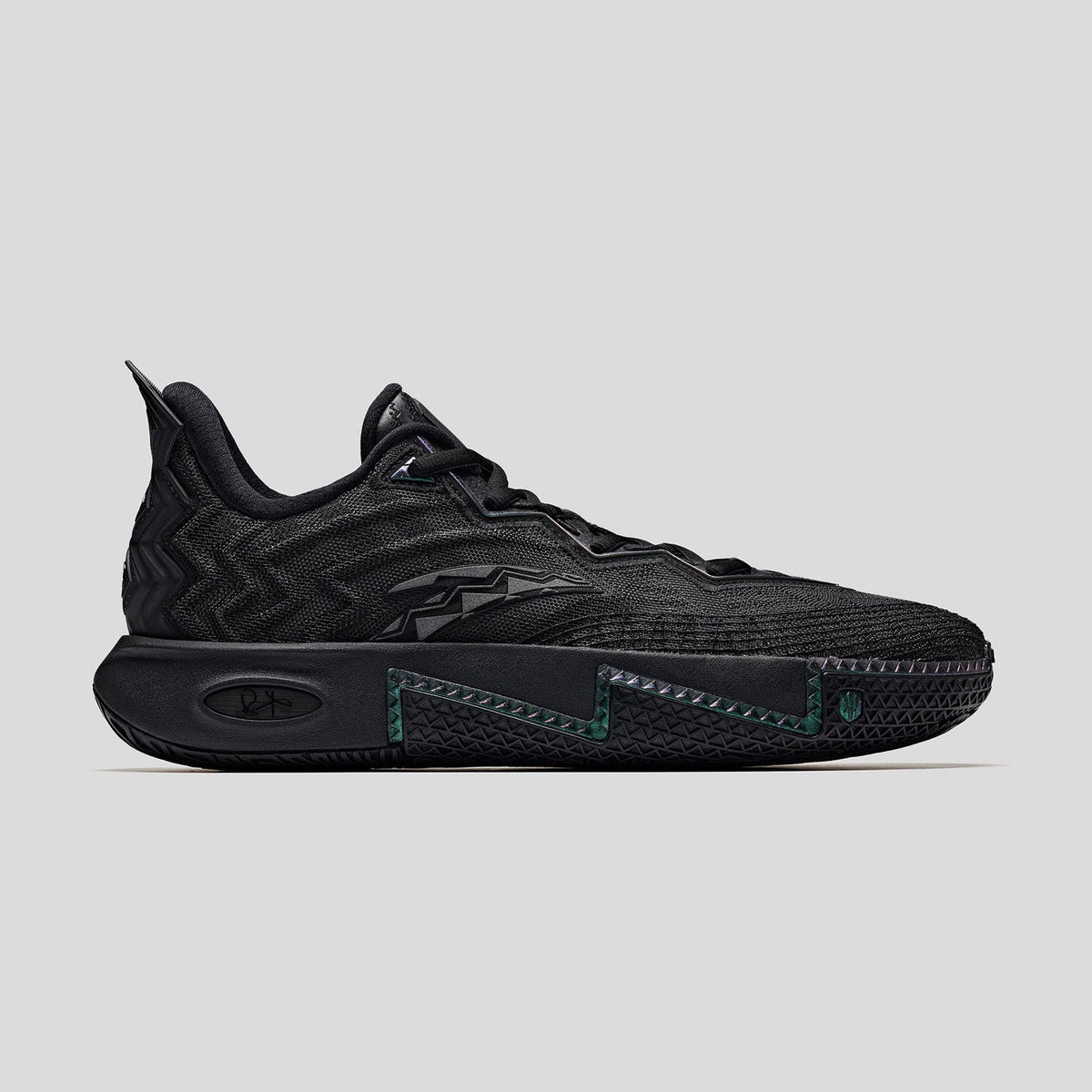 KAI 2 "Triple Black"