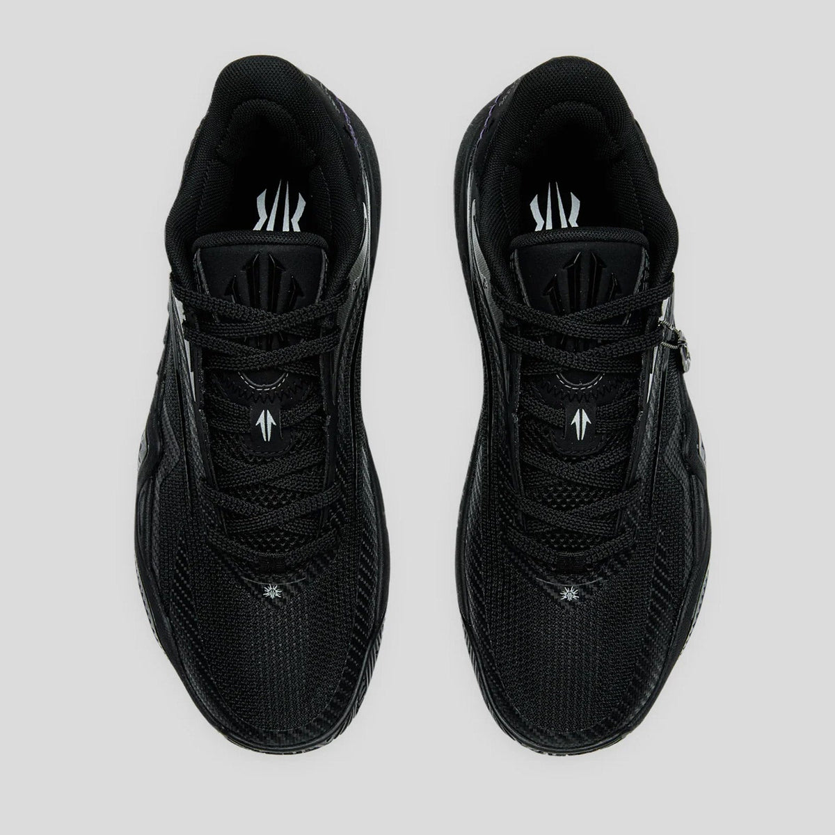 KAI 3 "Triple Black"