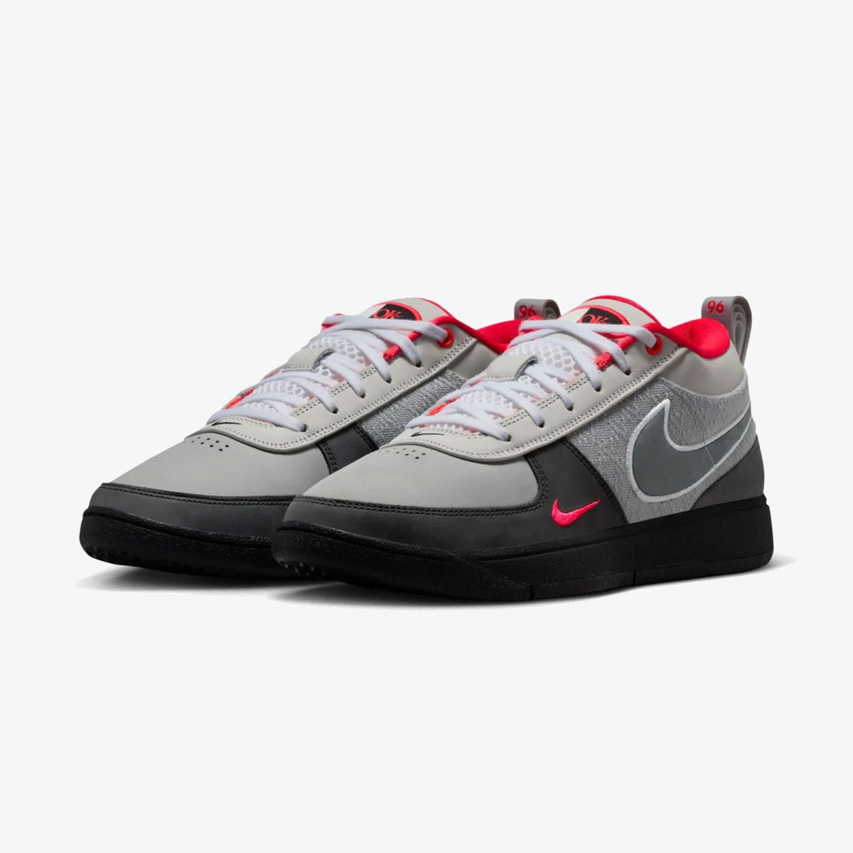 Book 1 "AM 95 Solar Red"