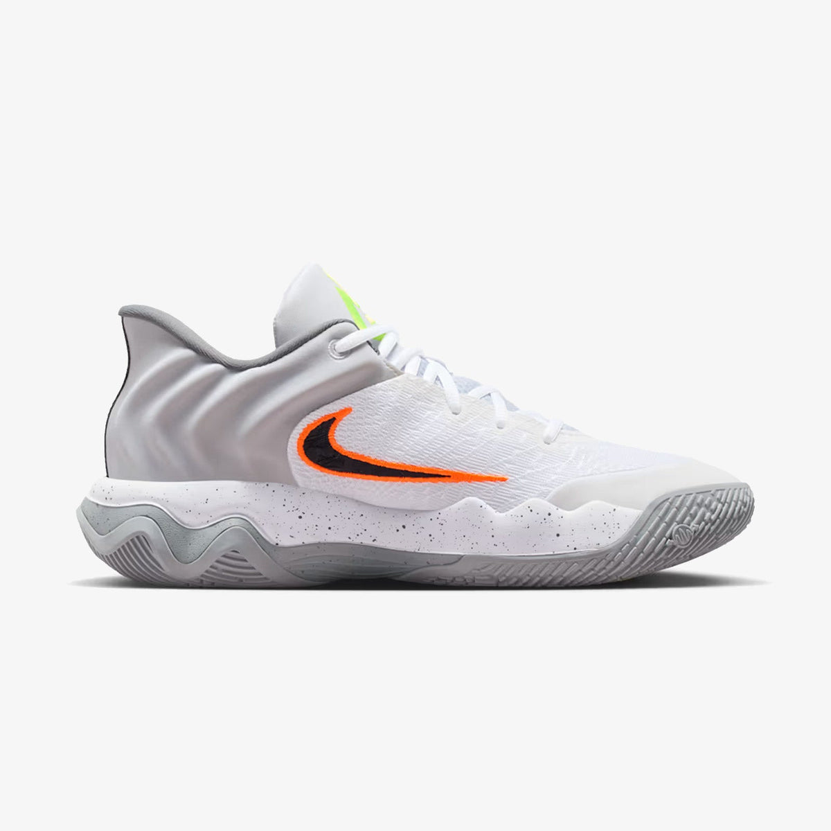 Giannis Immortality 4 "White Volt"