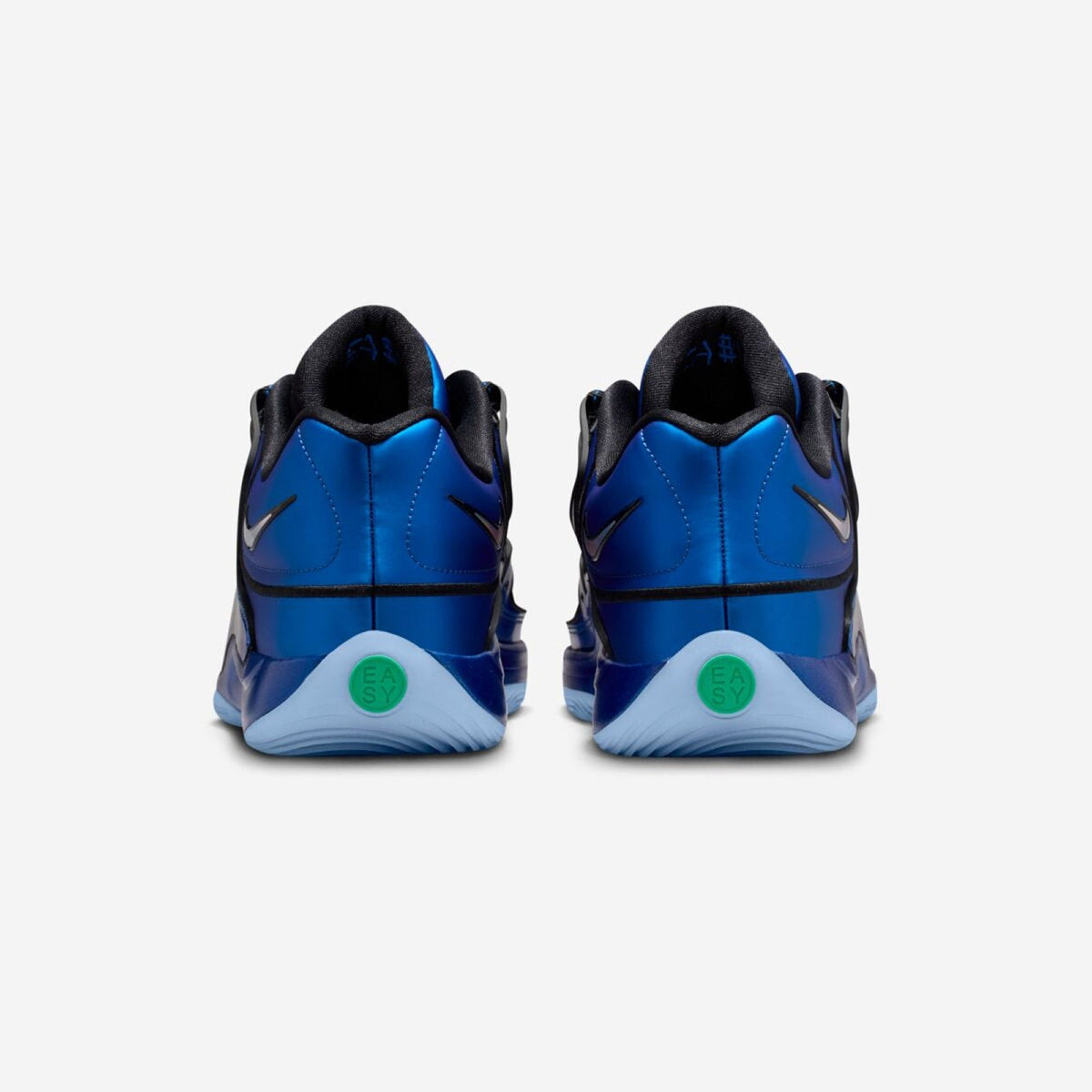 KD 18 "International Blue"