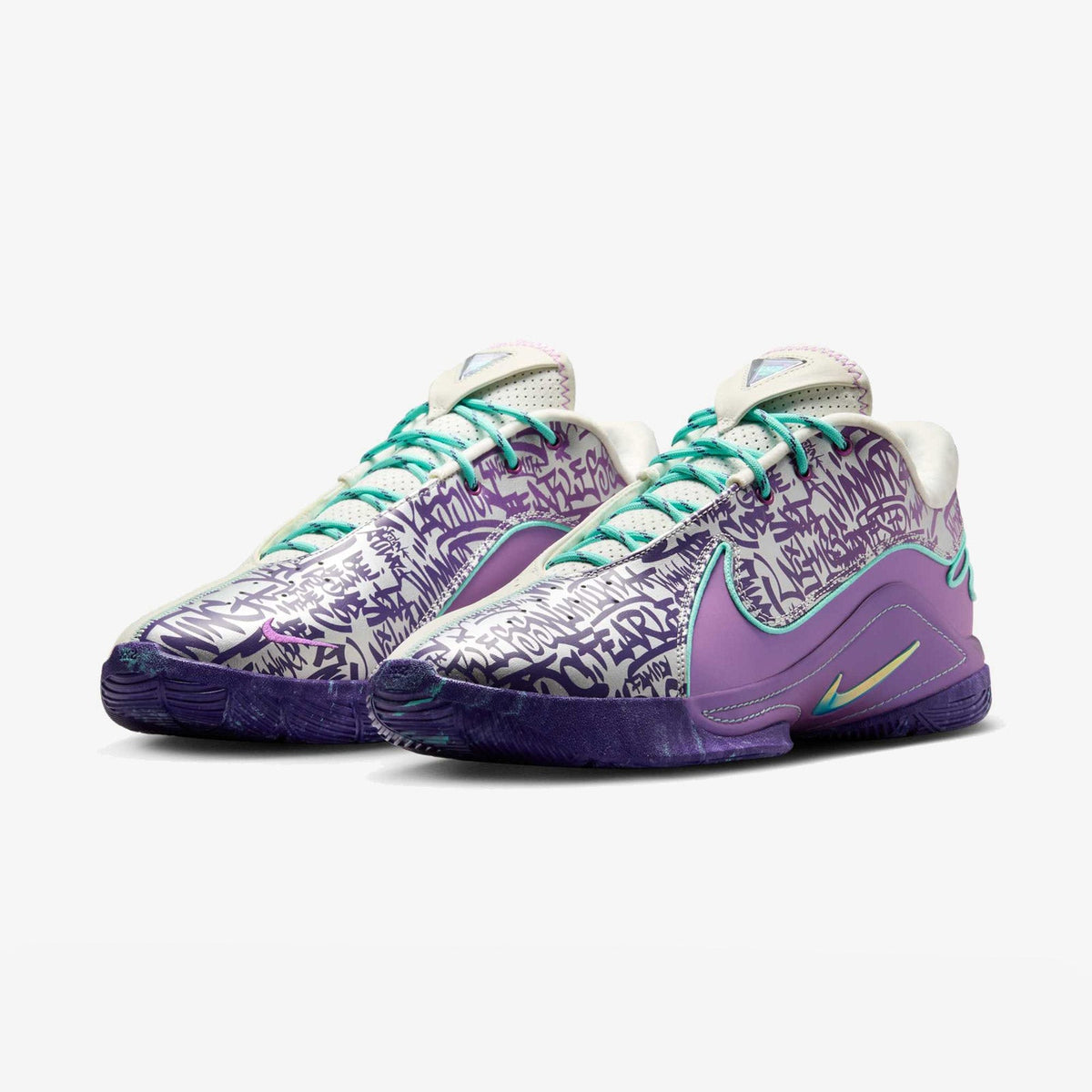 LeBron XXII "Frozen Grapes"