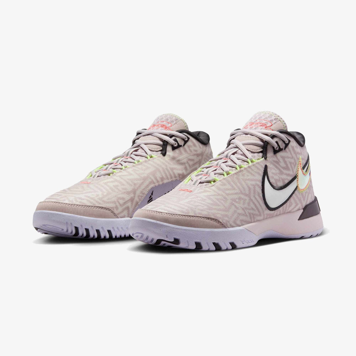 LeBron NXXT Genisus "Platinum Violet"