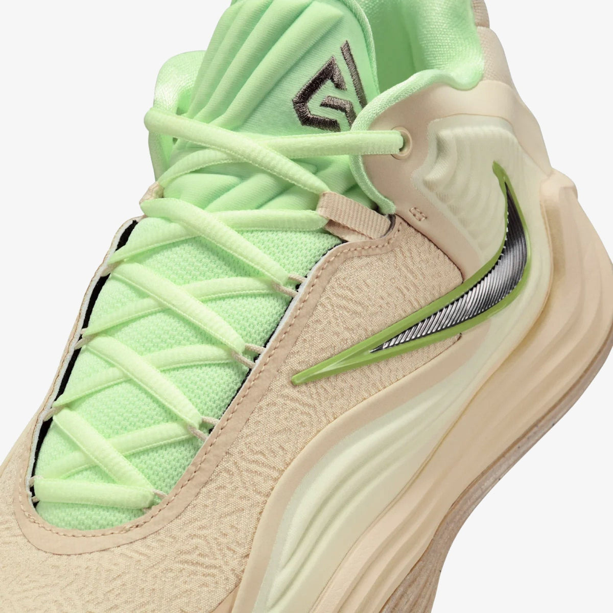 Zoom Freak 7 "Spotlight"
