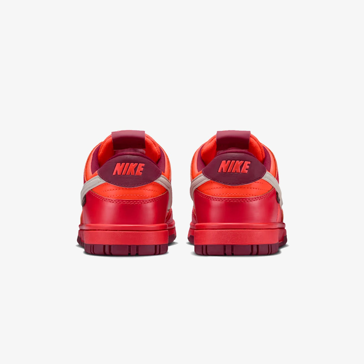 Dunk Low GORE-TEX "Light Crimson"
