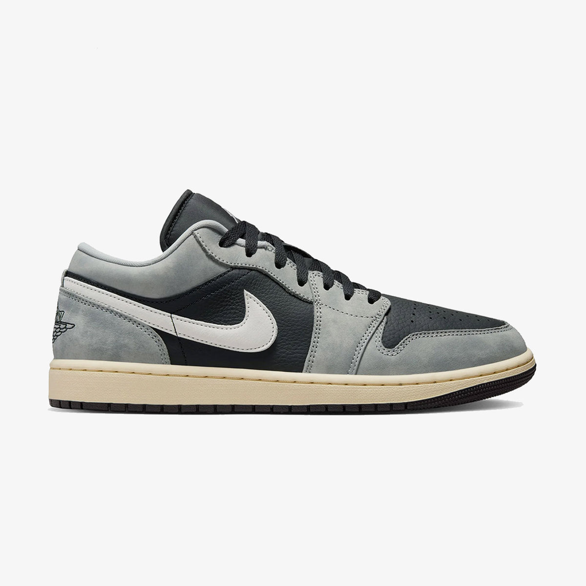 1 Low SE "Light Smoke Grey Off Noir"