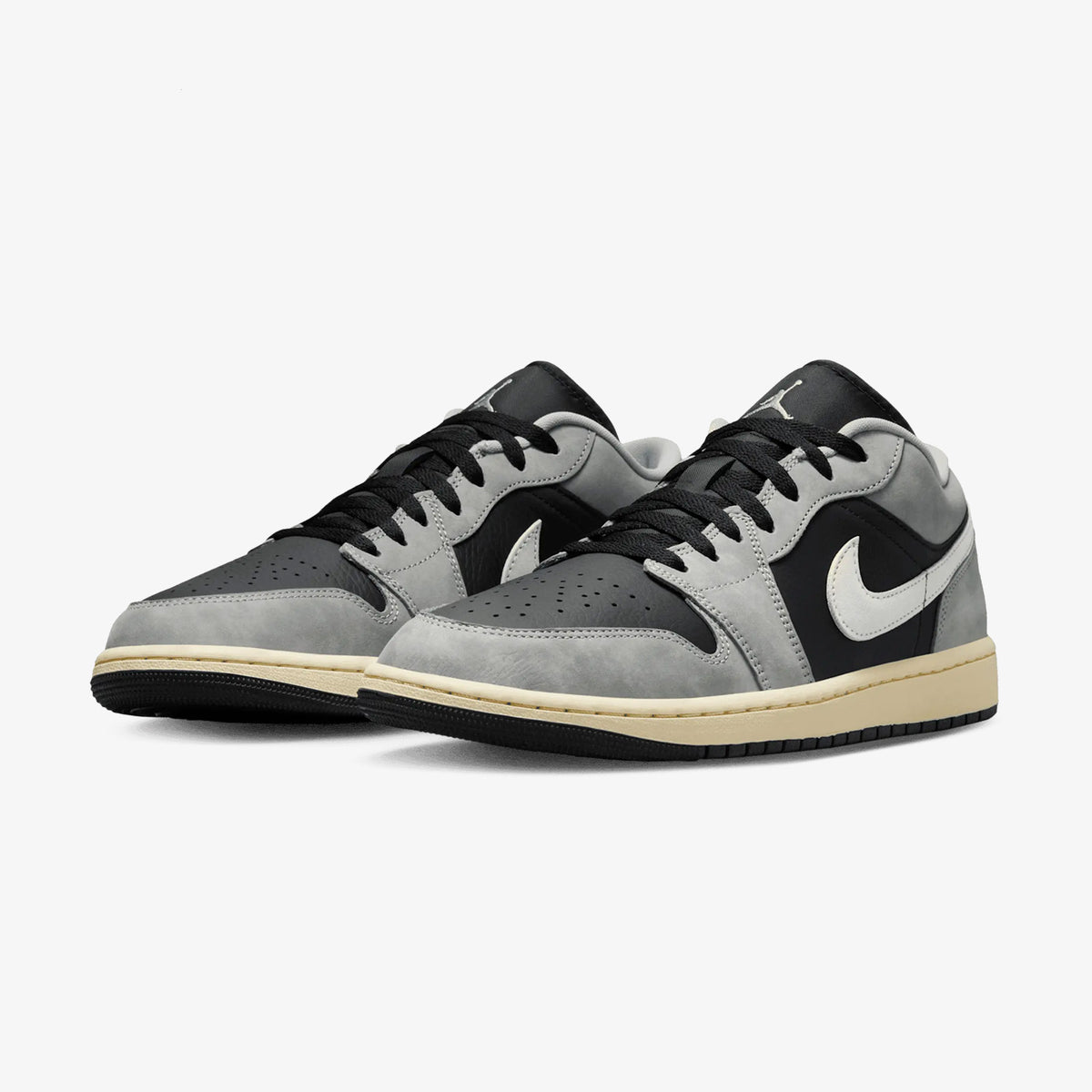 1 Low SE "Light Smoke Grey Off Noir"