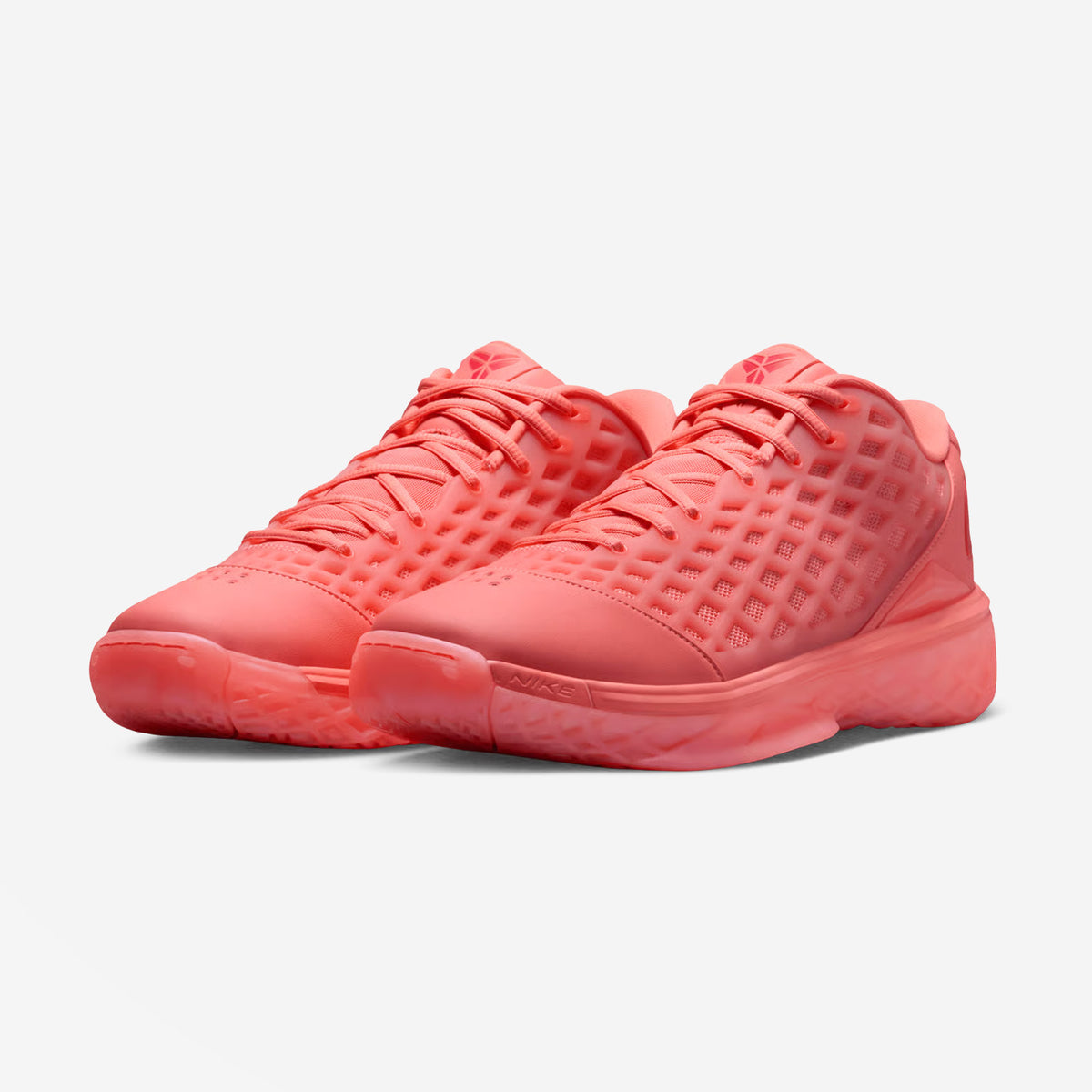 Kobe 3 Low Protro "Atomic Pink"